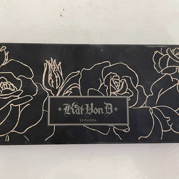 Kat Von D True Romance Eyeshadow - Picture 1 of 3
